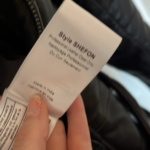 Danier leather and fur trim coat - Picture 8 of 9